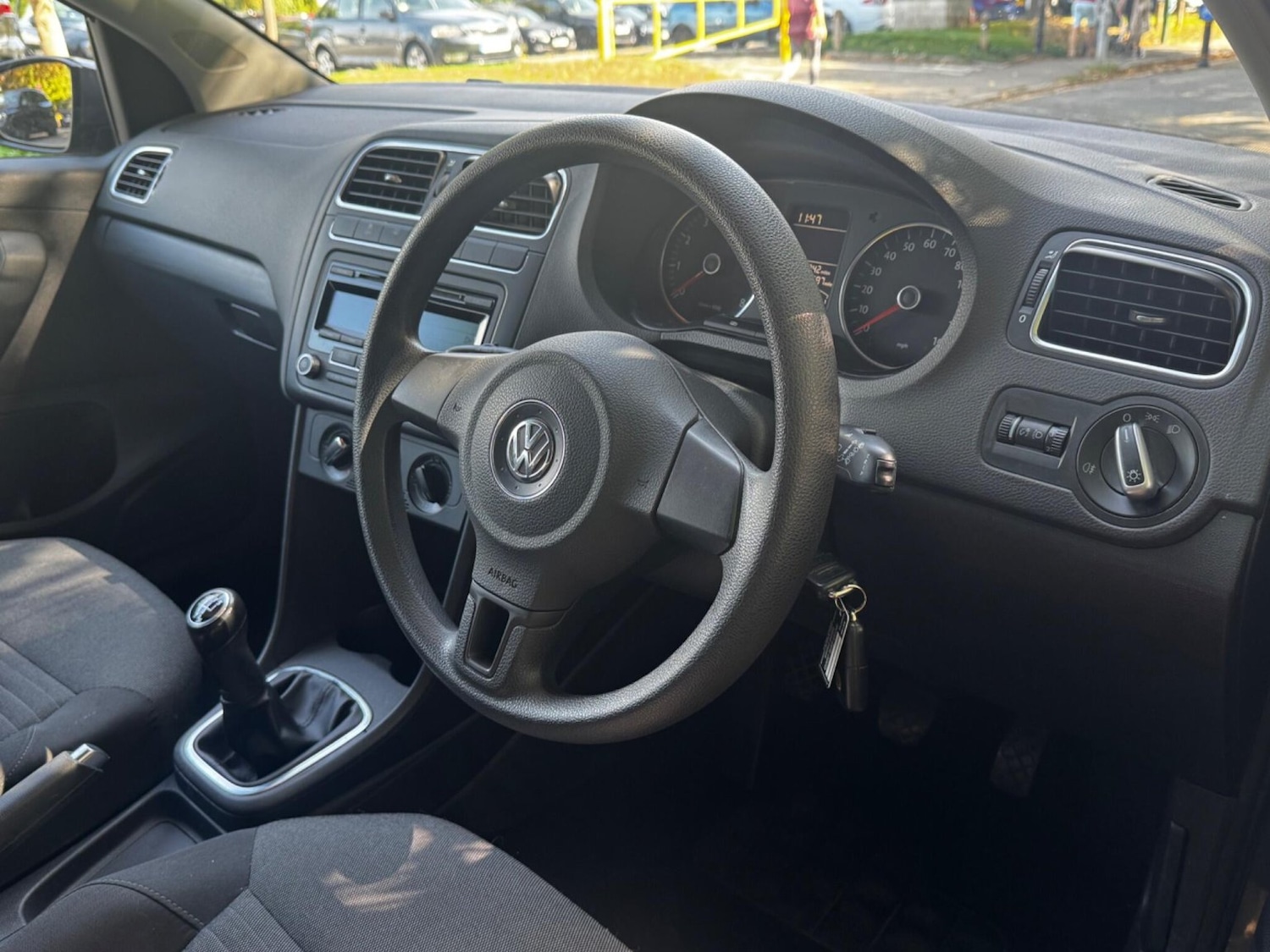 Used Volkswagen Polo 2010 for sale - 77539175: Photo 19