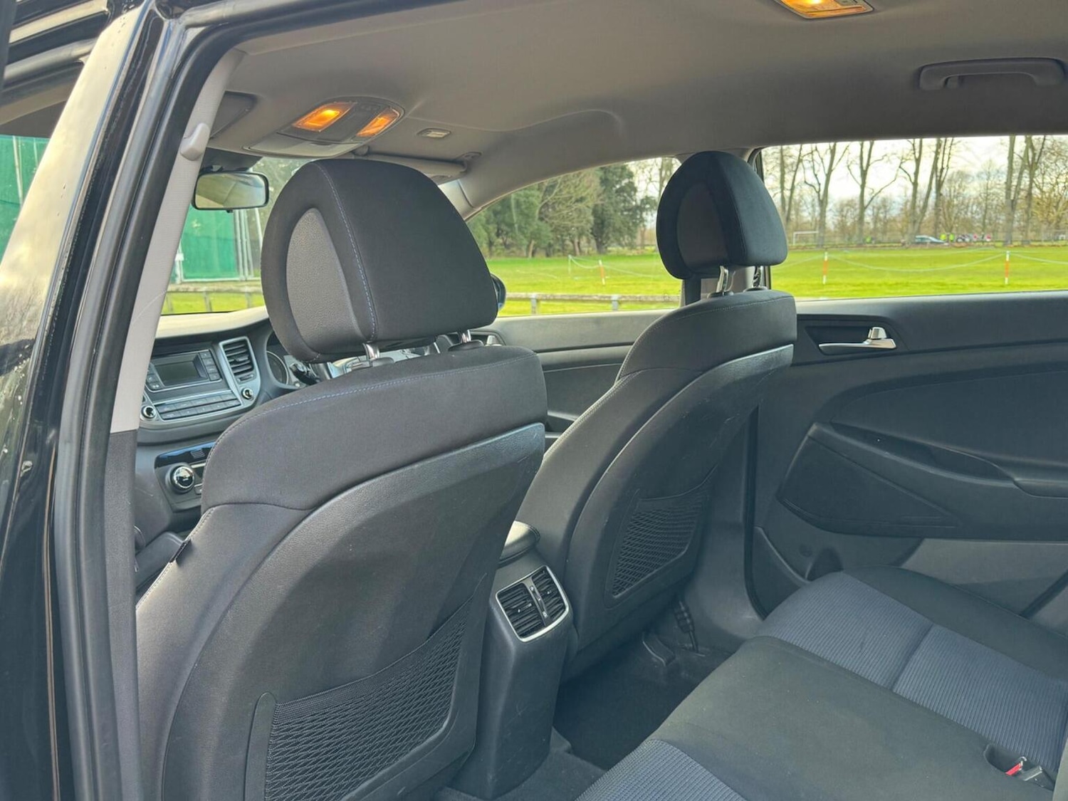 Used Hyundai TUCSON 2017 for sale - 77636976: Photo 8