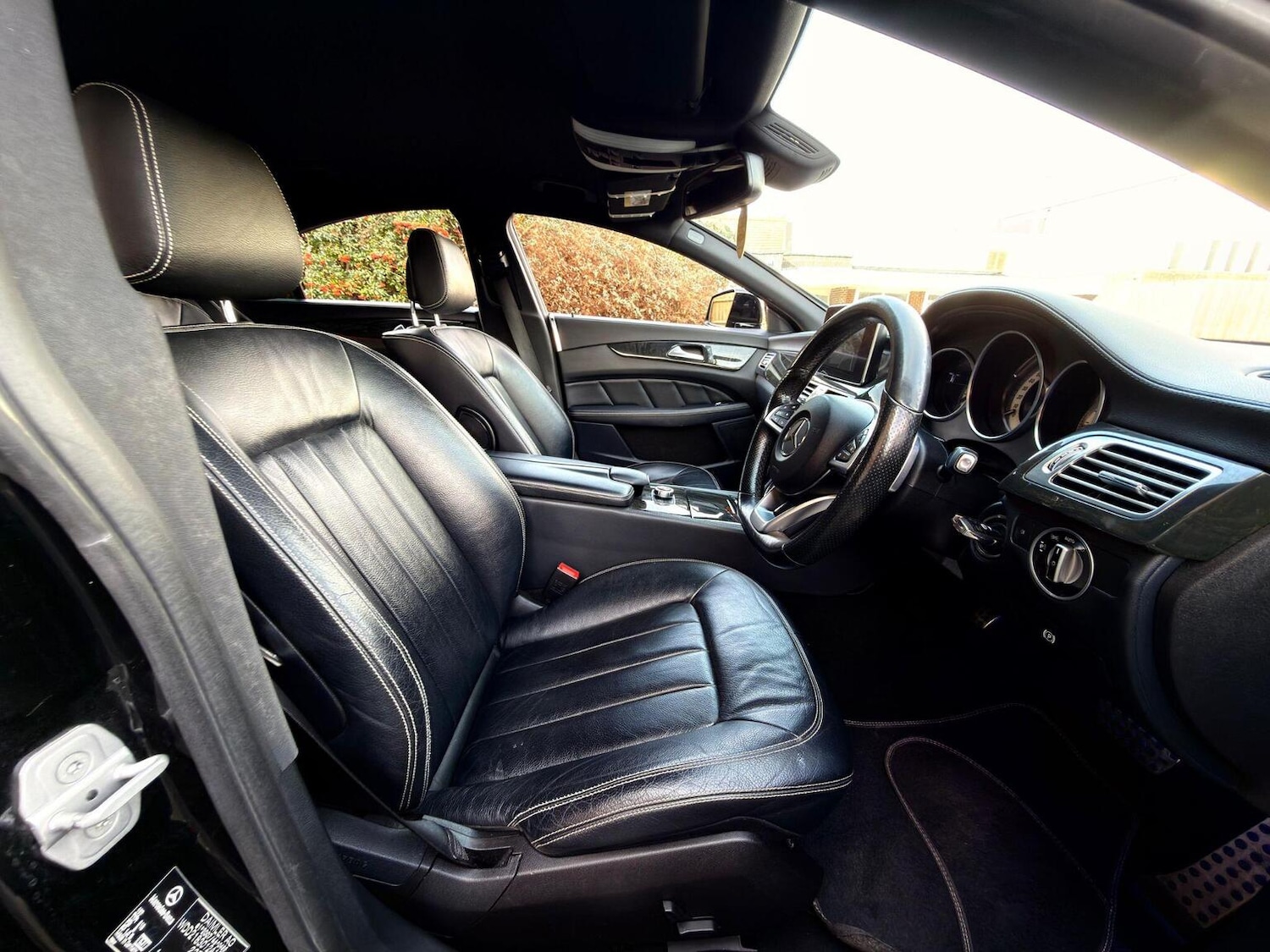 Used Mercedes-Benz CLS 2015 for sale - 77656249: Photo 39