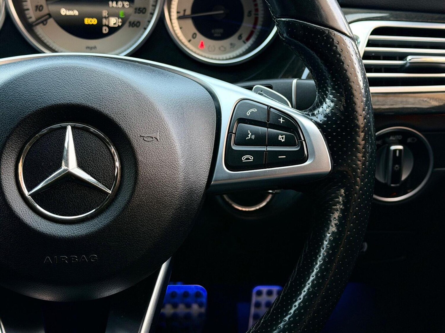 Used Mercedes-Benz CLS 2015 for sale - 77656249: Photo 51