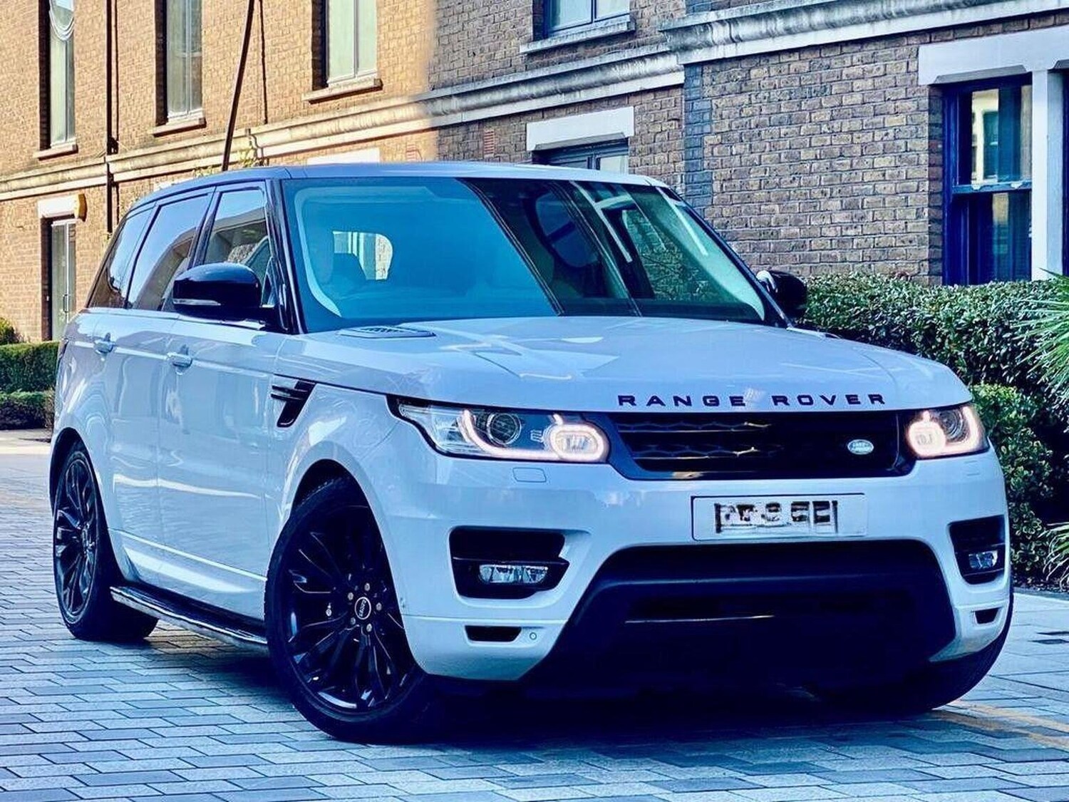 Used Land Rover Range Rover Sport 2017 for sale - 77539185: Photo 18