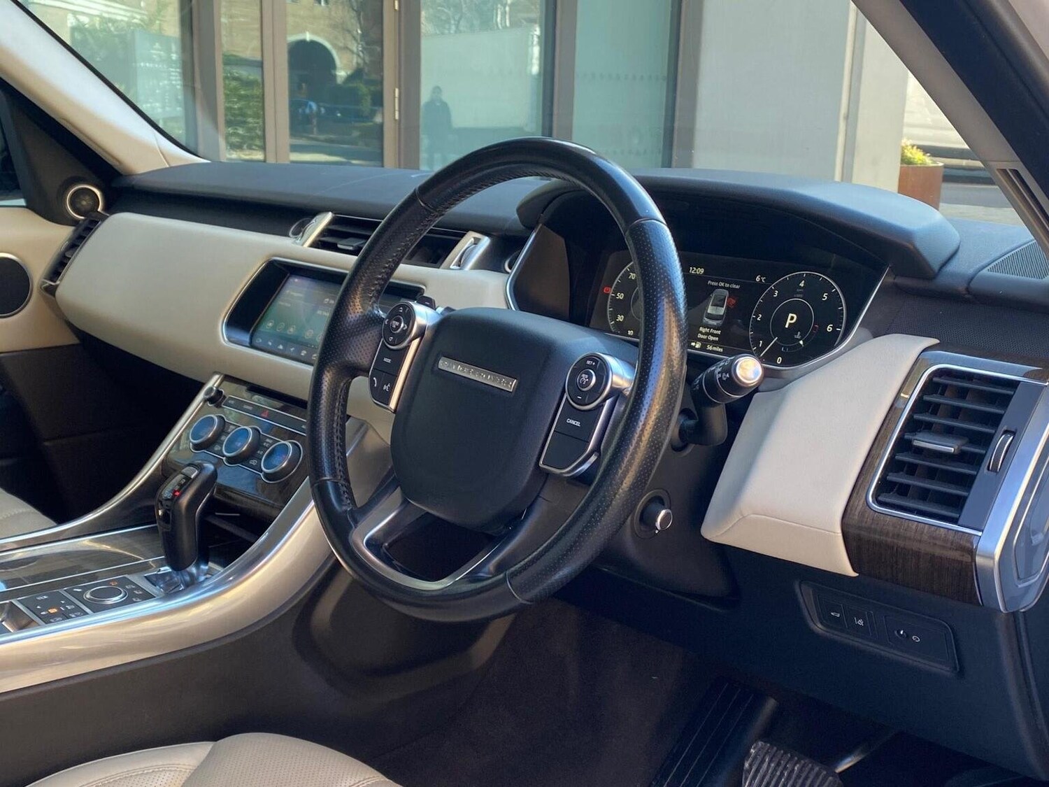 Used Land Rover Range Rover Sport 2017 for sale - 77539185: Photo 30