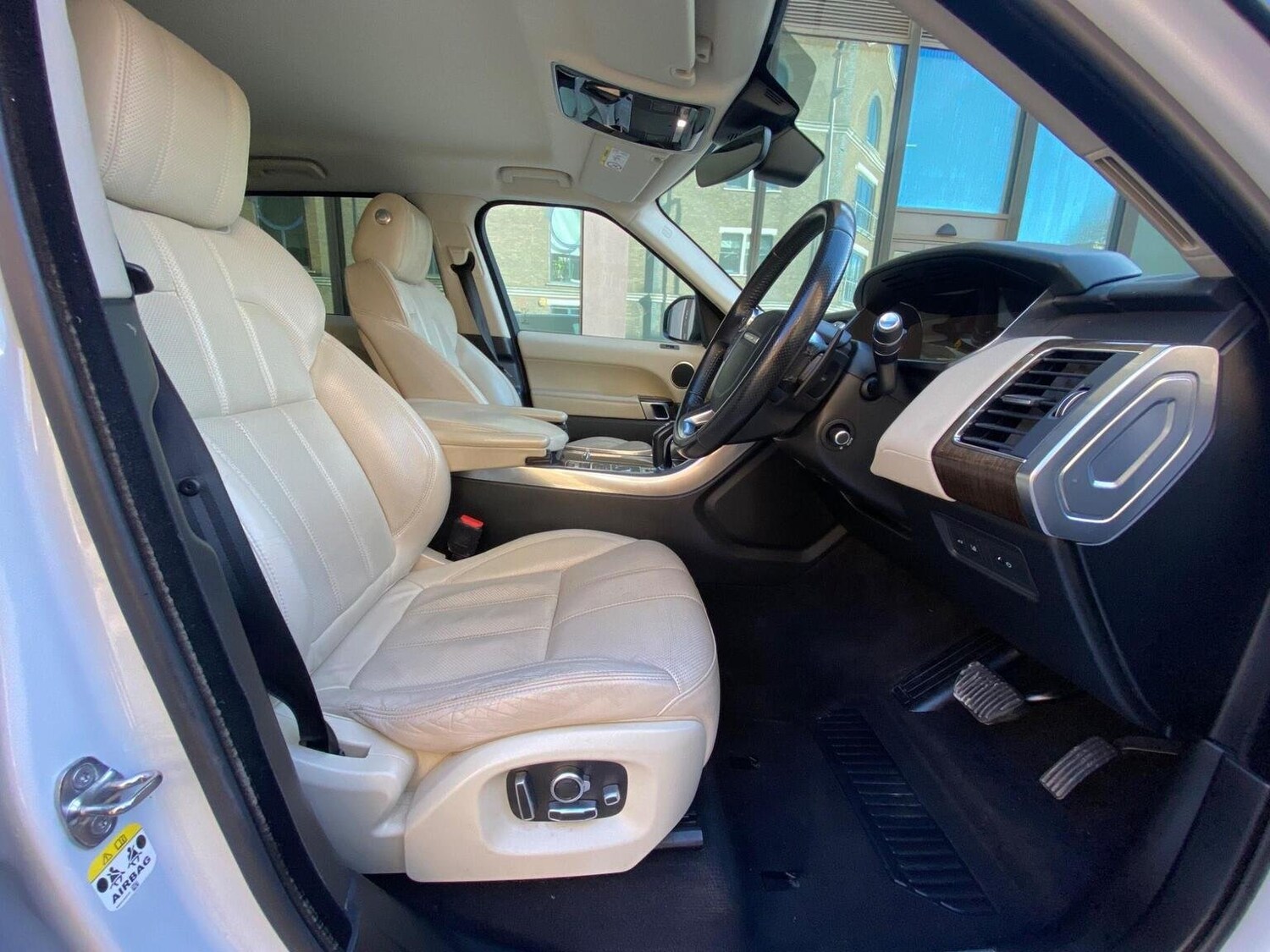 Used Land Rover Range Rover Sport 2017 for sale - 77539185: Photo 45