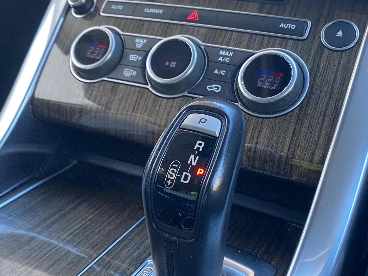 Used Land Rover Range Rover Sport 2017 for sale - 77539185: Photo 68