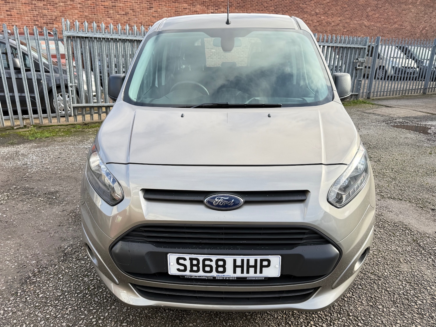 Used Ford Grand Tourneo Connect 2019 for sale - 77337695: Photo 11