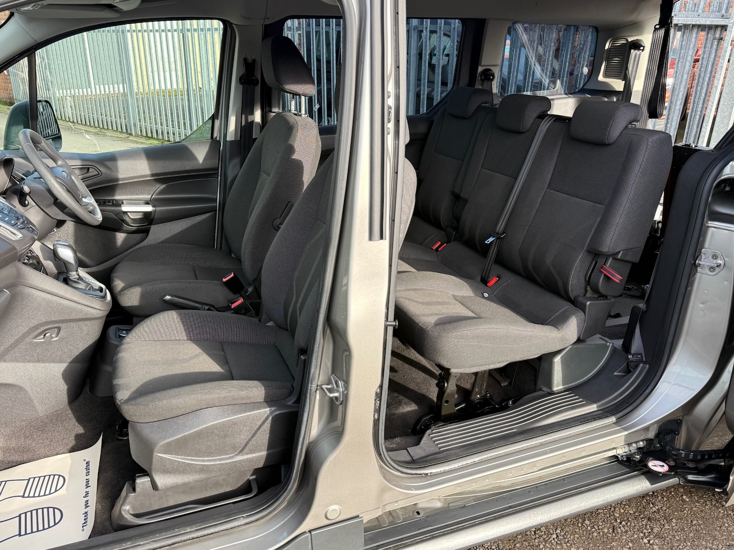 Used Ford Grand Tourneo Connect 2019 for sale - 77337695: Photo 16