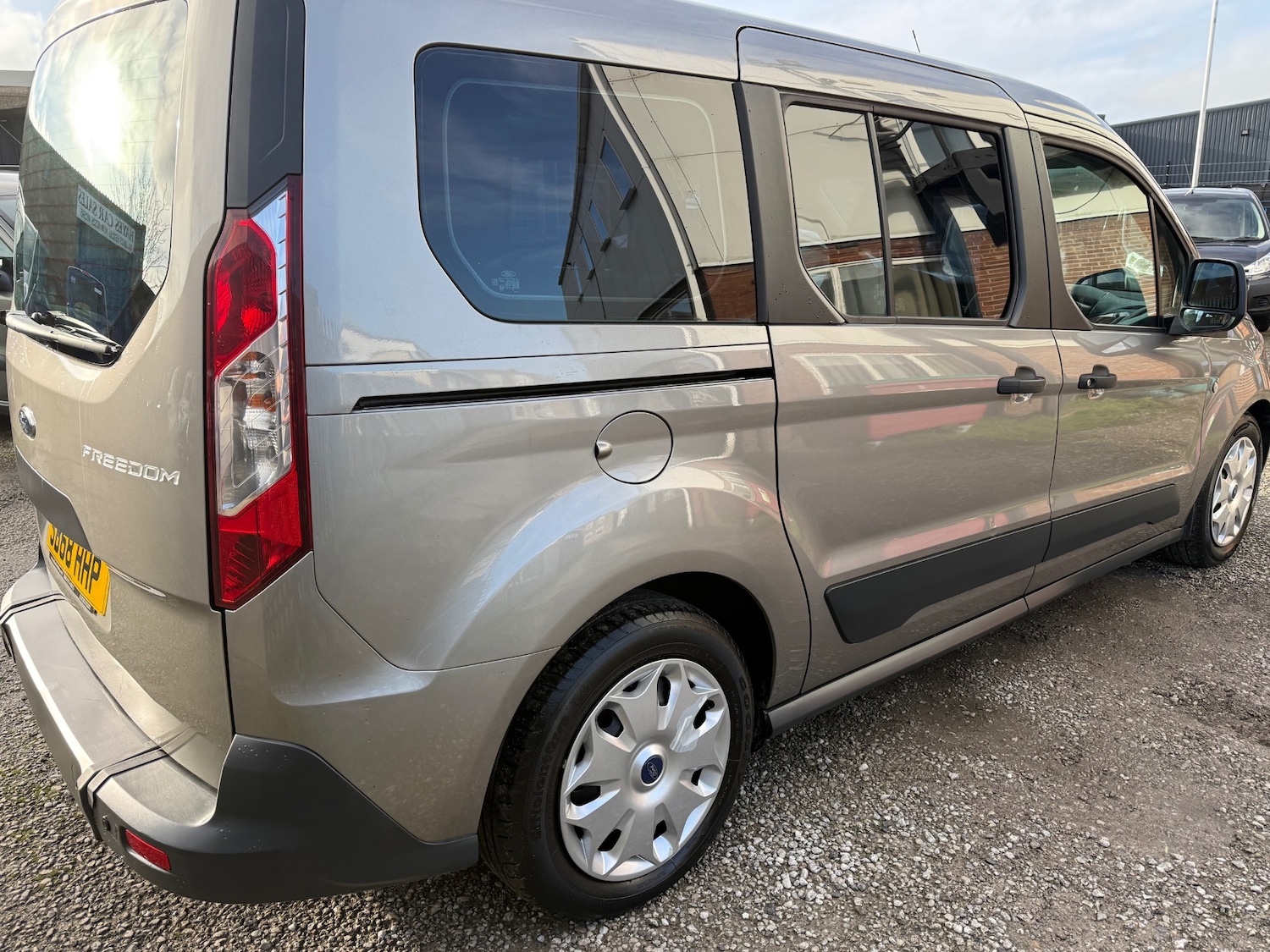 Used Ford Grand Tourneo Connect 2019 for sale - 77337695: Photo 8