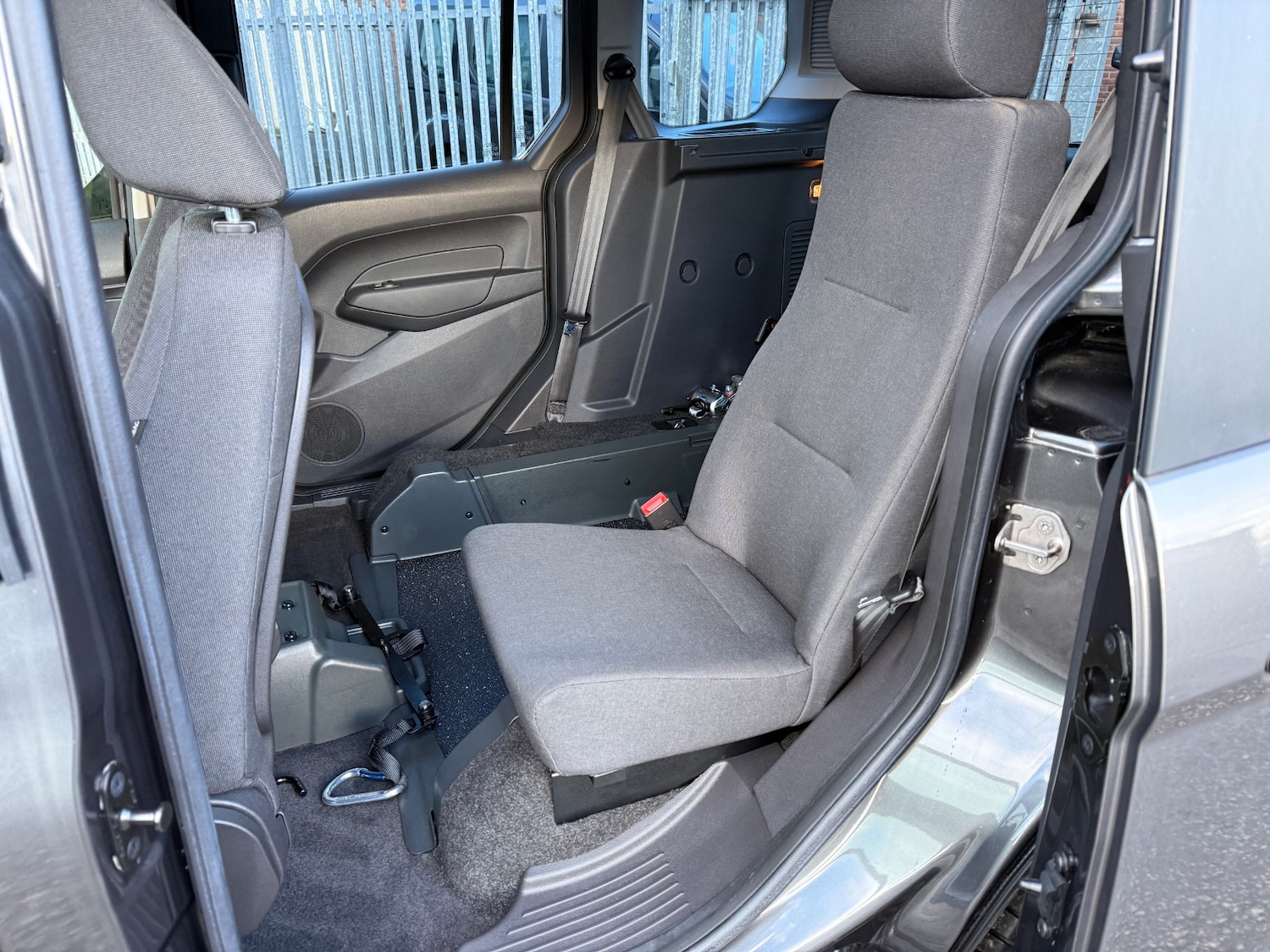 Used Ford Tourneo Connect 2016 for sale - 76555368: Photo 17