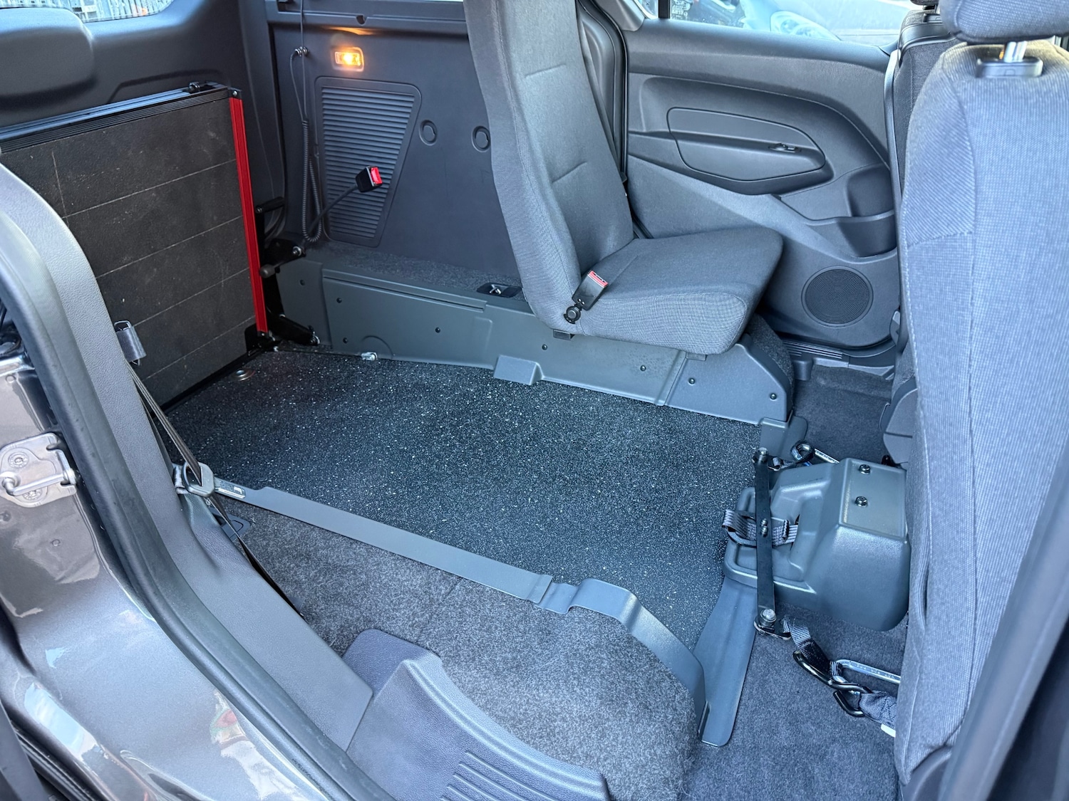 Used Ford Tourneo Connect 2016 for sale - 76555368: Photo 19