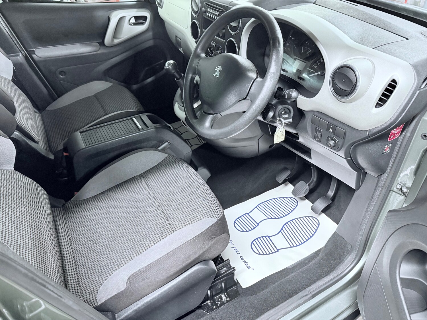 Used Peugeot Partner Tepee 2014 for sale - 76218517: Photo 7