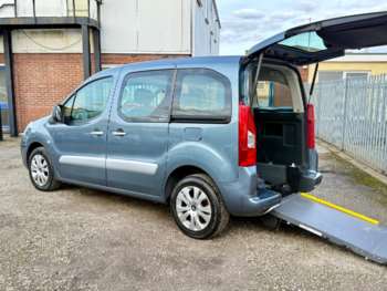 2011 (61) - 1.6 HDi WHEELCHAIR ACCESS VEHICLE WAV DISABLED 5-Door