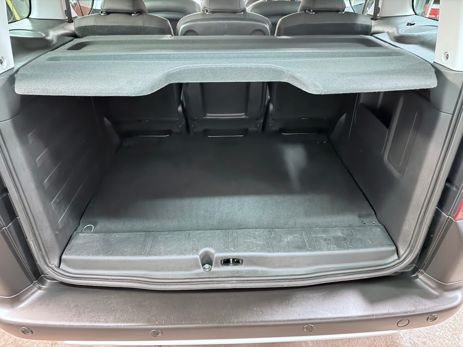 Used Peugeot Partner Tepee 2014 for sale - 77691144: Photo 11