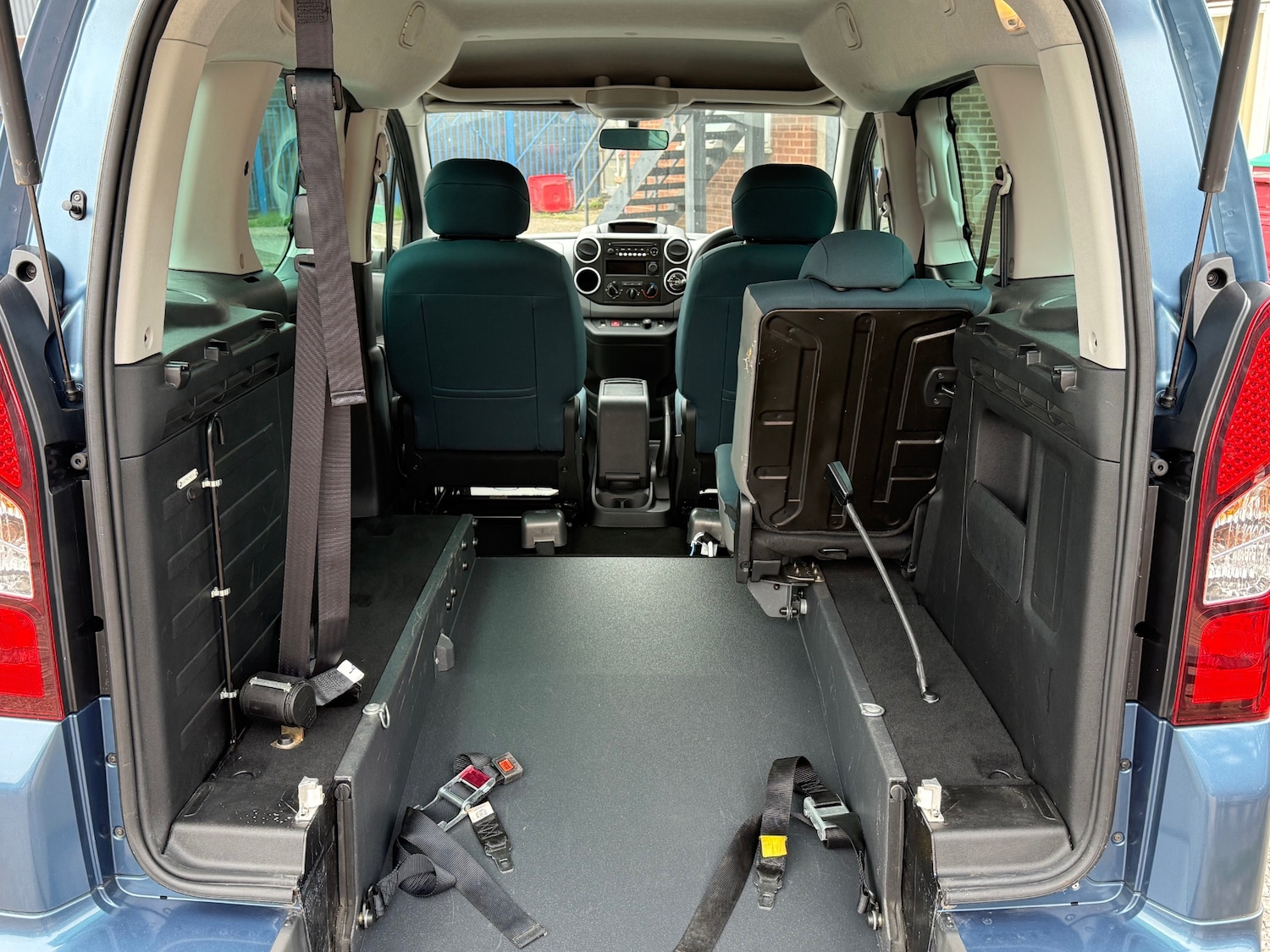 Used Citroen Berlingo Multispace 2018 for sale - 76335005: Photo 2