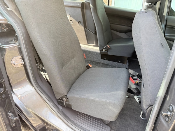 Used Ford Tourneo Connect 2017 for sale - 73973455: Photo 16