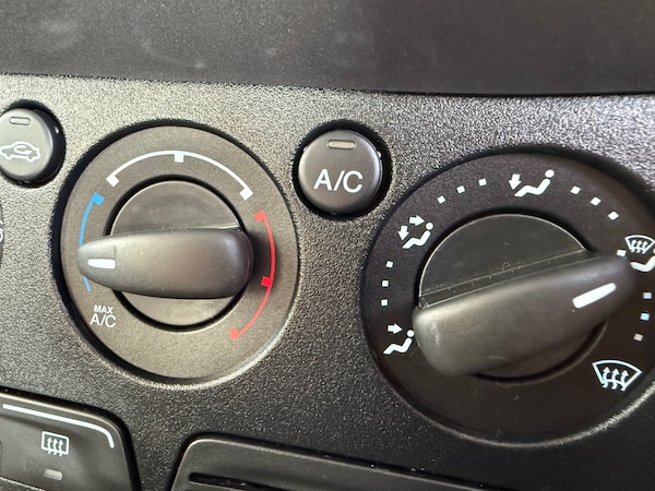 Used Ford Tourneo Connect 2017 for sale - 73973455: Photo 22
