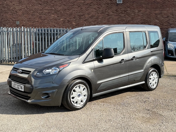 Used Ford Tourneo Connect 2017 for sale - 73973455: Photo 5
