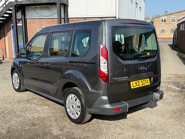 Used Ford Tourneo Connect 2017 for sale - 73973455: Photo 8