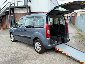 Used Citroen Berlingo 2012 for sale - 75613771: Photo