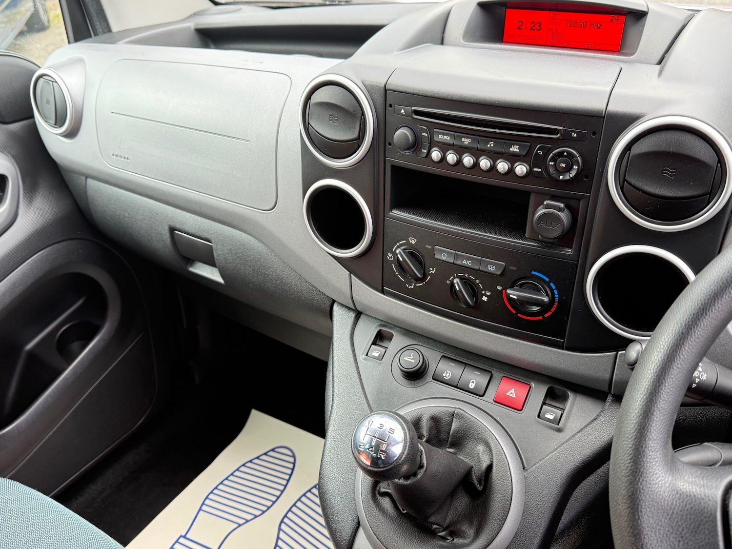 Vehicle 21