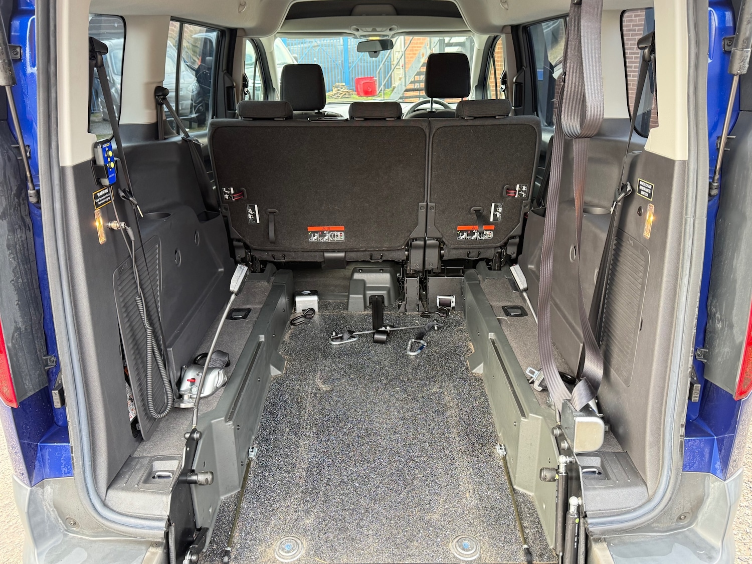 Used Ford Grand Tourneo Connect 2019 for sale - 77241844: Photo 3