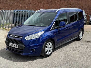 Used Ford Grand Tourneo Connect 2018 for sale - 78897484: Photo