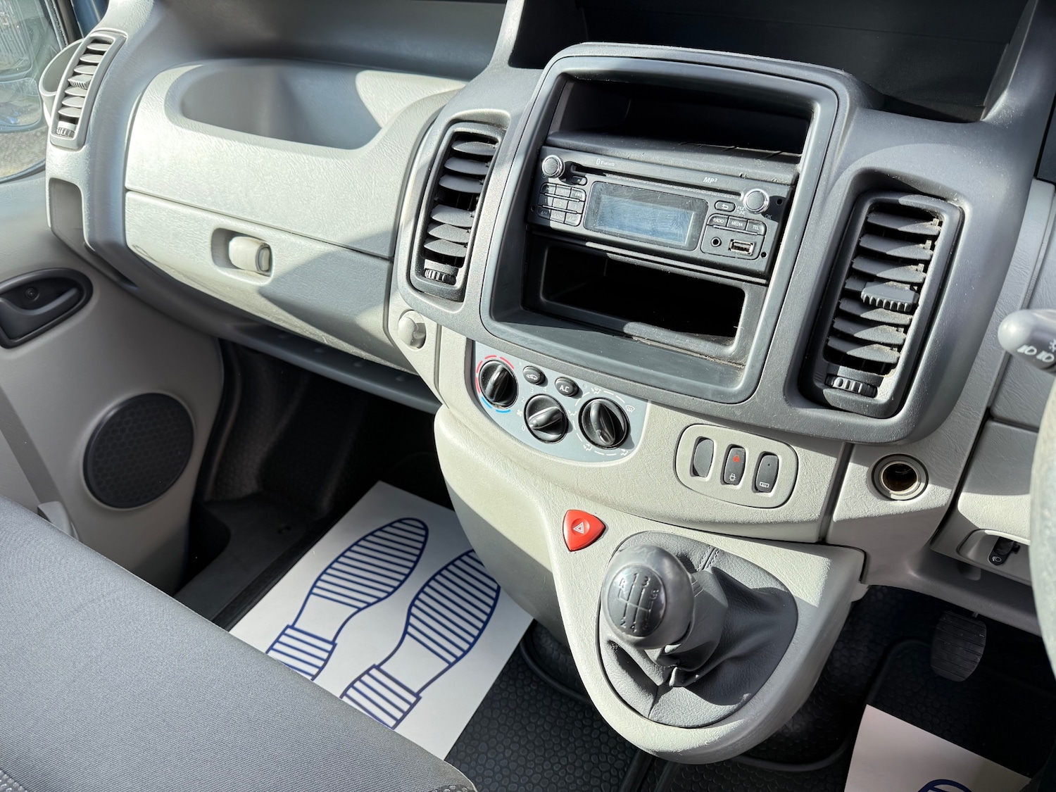 Used Vauxhall Vivaro 2014 for sale - 75774613: Photo 16