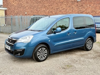 Used Peugeot Partner Tepee 2017 for sale - 76335255: Photo
