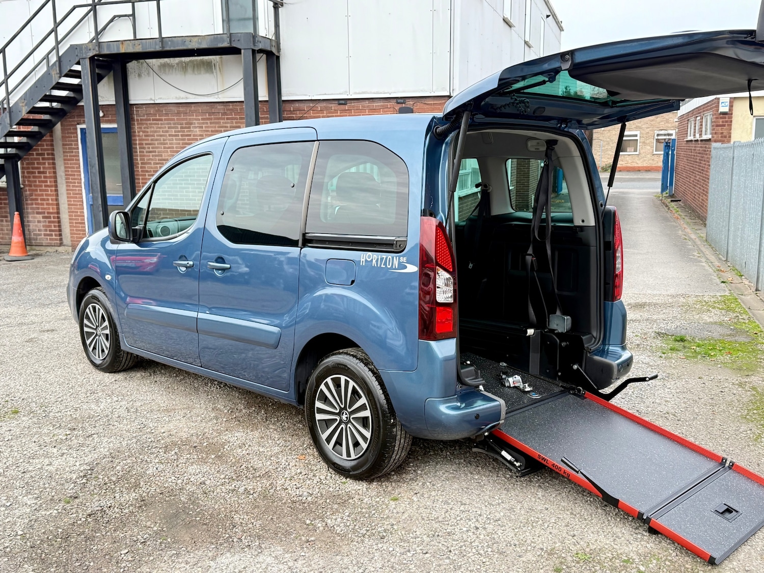 Used Peugeot Partner Tepee 2017 for sale - 76335255: Photo 6