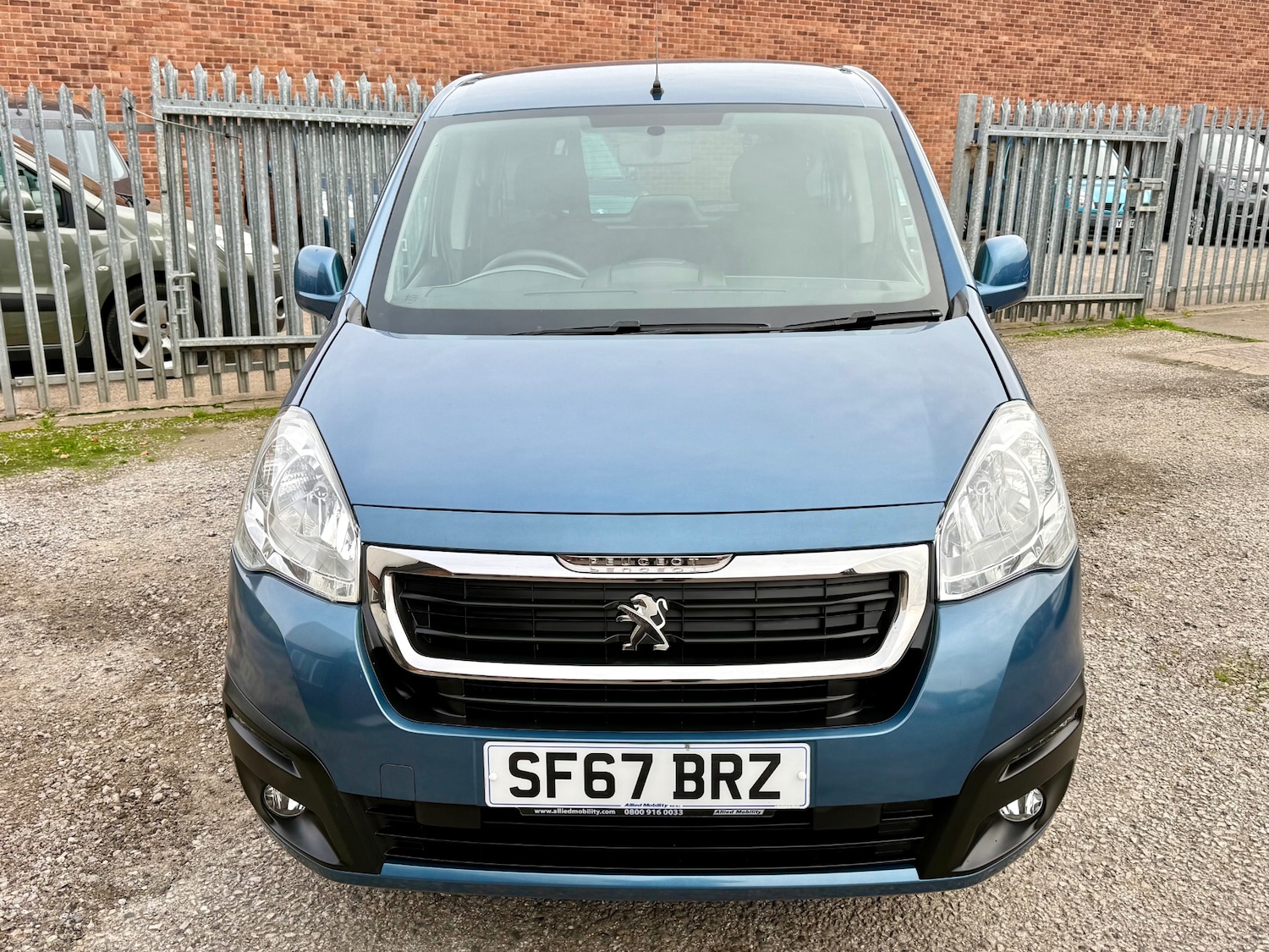 Used Peugeot Partner Tepee 2017 for sale - 76335255: Photo 9