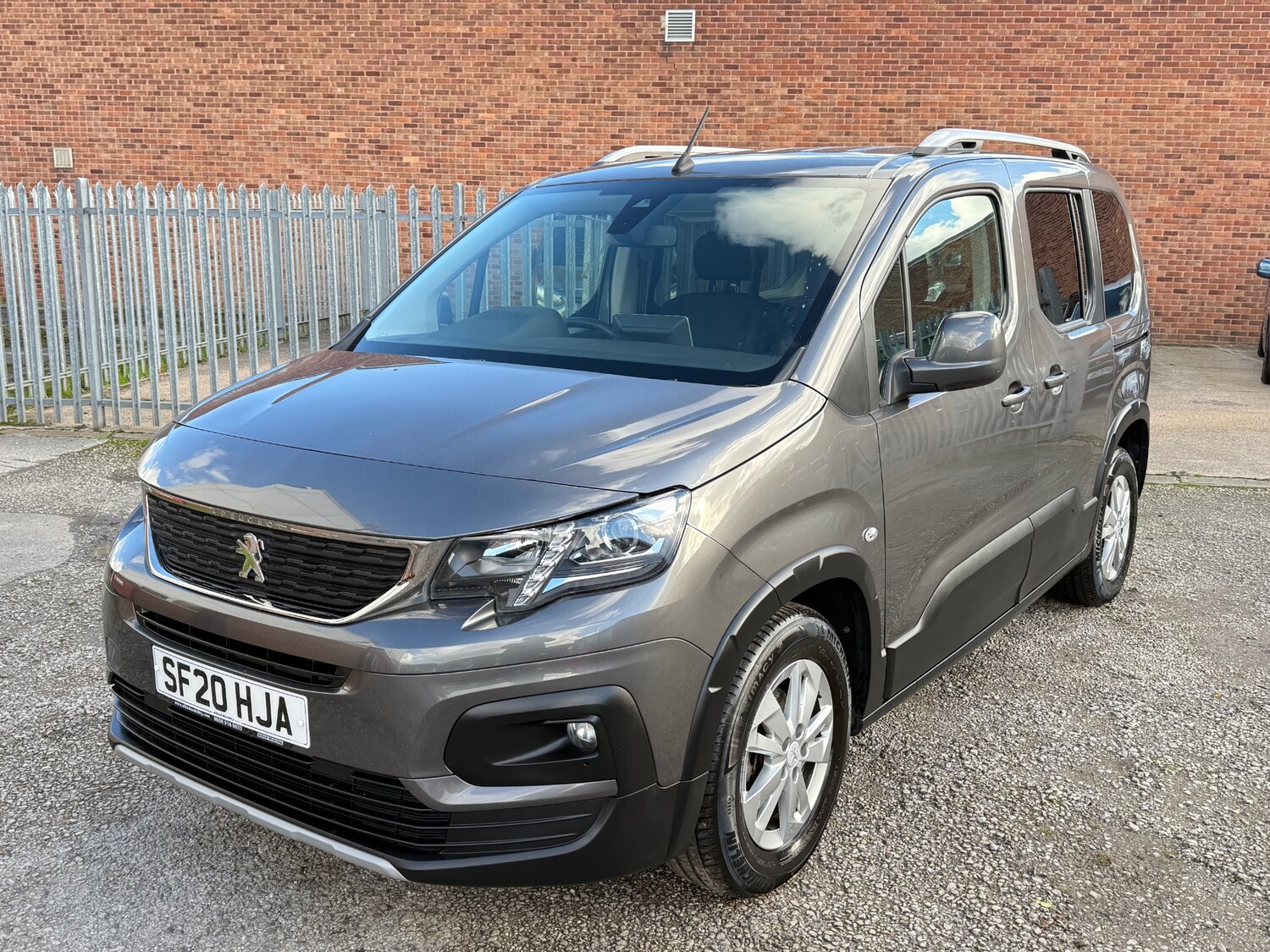 Used Peugeot Rifter 2020 for sale - 76366628: Photo 11