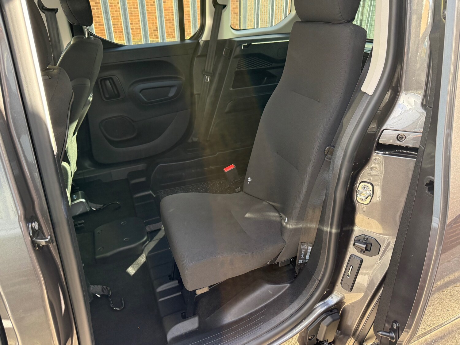 Used Peugeot Rifter 2020 for sale - 76366628: Photo 17