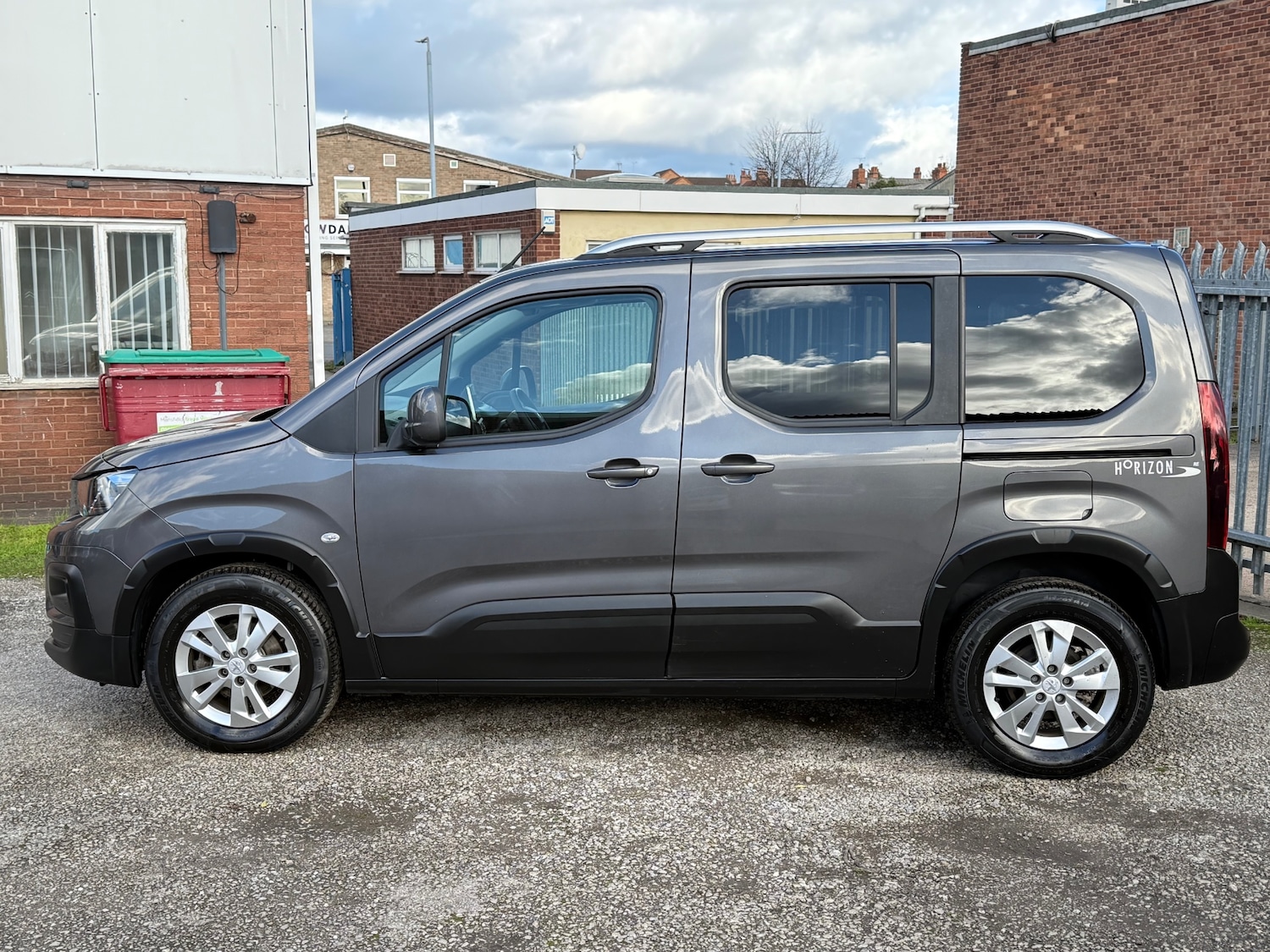 Used Peugeot Rifter 2020 for sale - 76366628: Photo 6