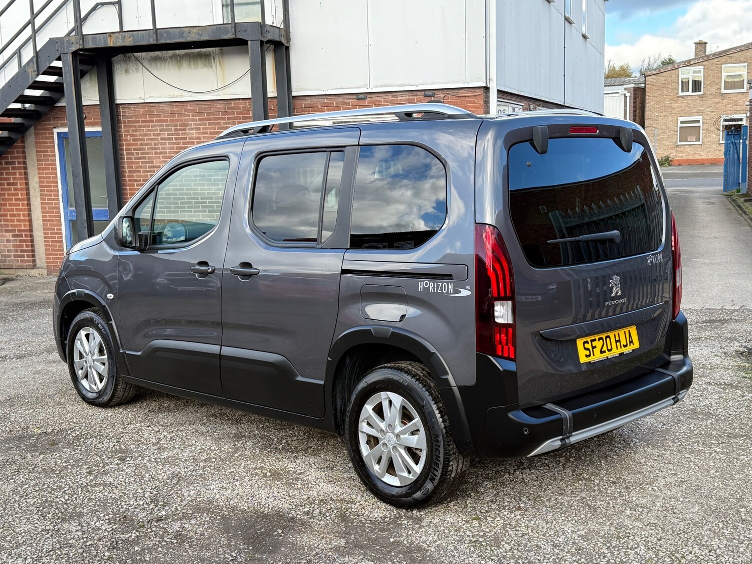 Used Peugeot Rifter 2020 for sale - 76366628: Photo 9