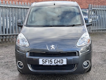 Used Peugeot Partner Tepee 2015 for sale - 79126008: Photo