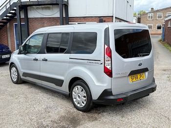 Used Ford Grand Tourneo Connect 2018 for sale - 78897482: Photo