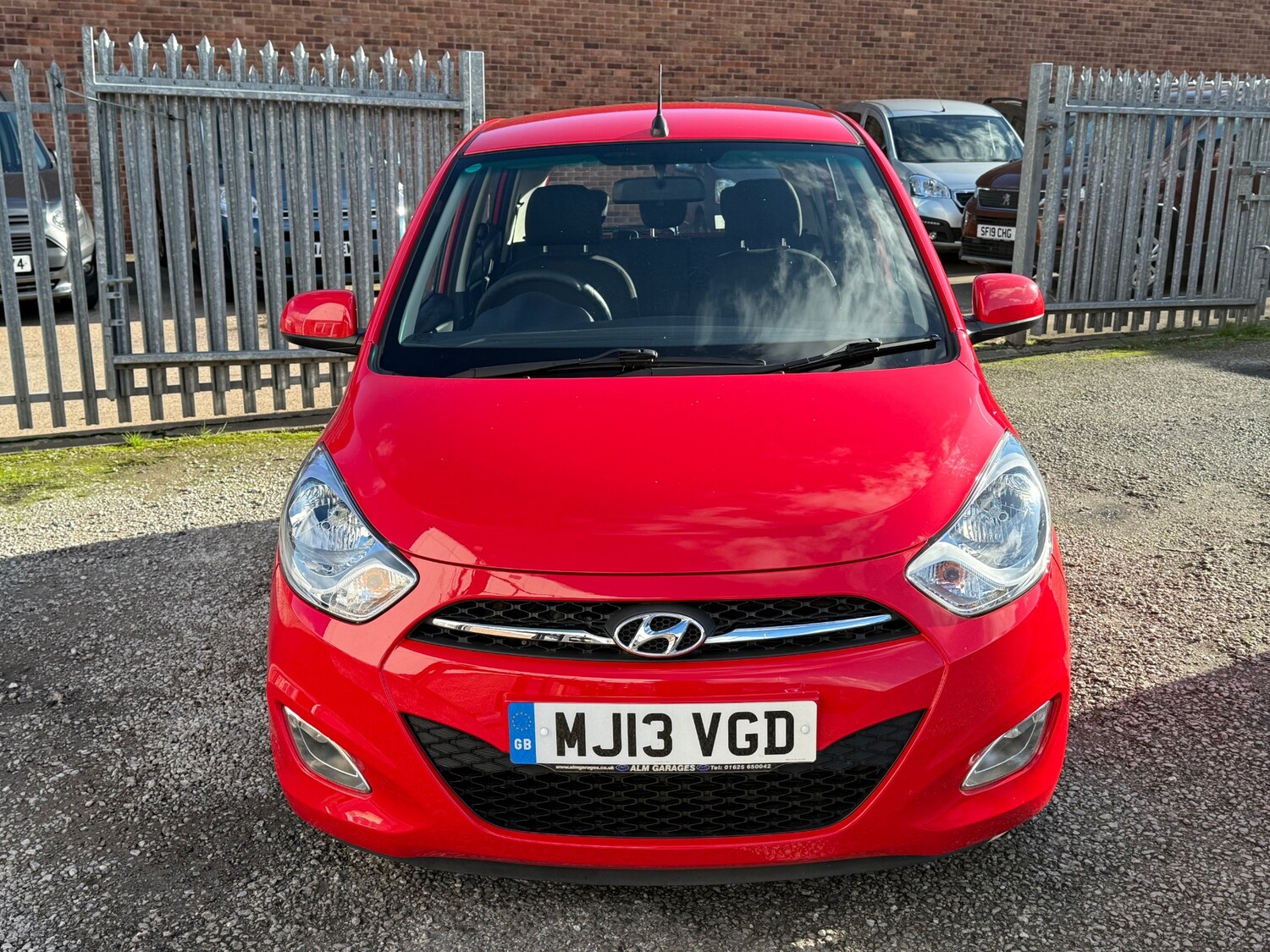 Used Hyundai i10 2013 for sale - 75684692: Photo 5