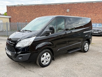 Used Ford Tourneo Custom 2017 for sale - 78453277: Photo