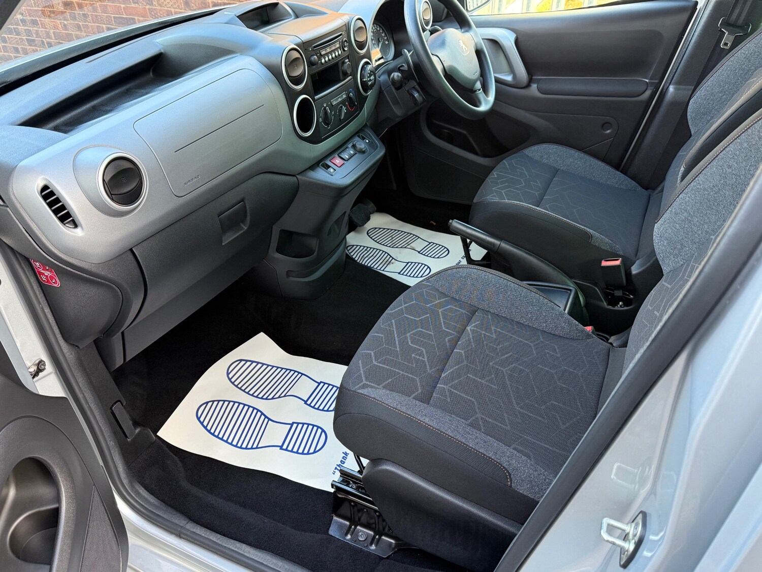 Used Peugeot Partner Tepee 2017 for sale - 76366659: Photo 15