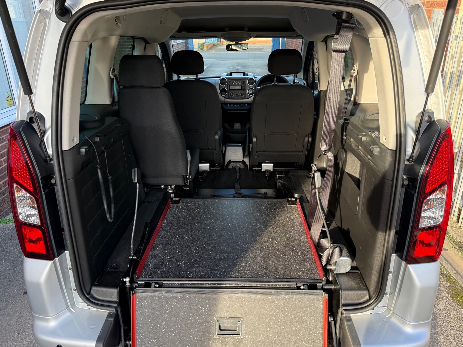 Used Peugeot Partner Tepee 2017 for sale - 76366659: Photo 19