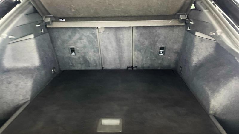 Vehicle 33