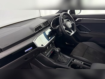 Used Audi Q3 2020 for sale - 77617048: Photo