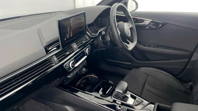 Used Audi A4 2023 for sale - 76557485: Photo 2