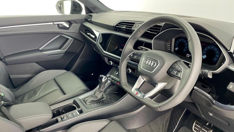 Used Audi Q3 2025 for sale - 75866283: Photo 6
