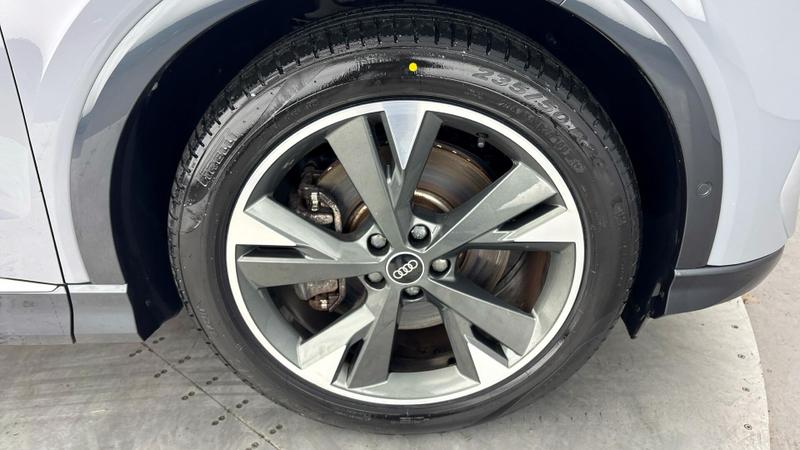 Used Audi Q4 e-tron 2022 for sale - 77006142: Photo 5