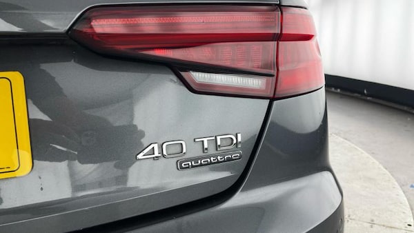 Used Audi A4 2019 for sale - 76265992: Photo 40