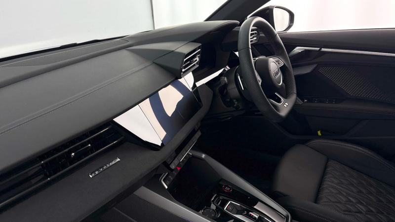 Used Audi S3 2024 for sale - 76104835: Photo 2