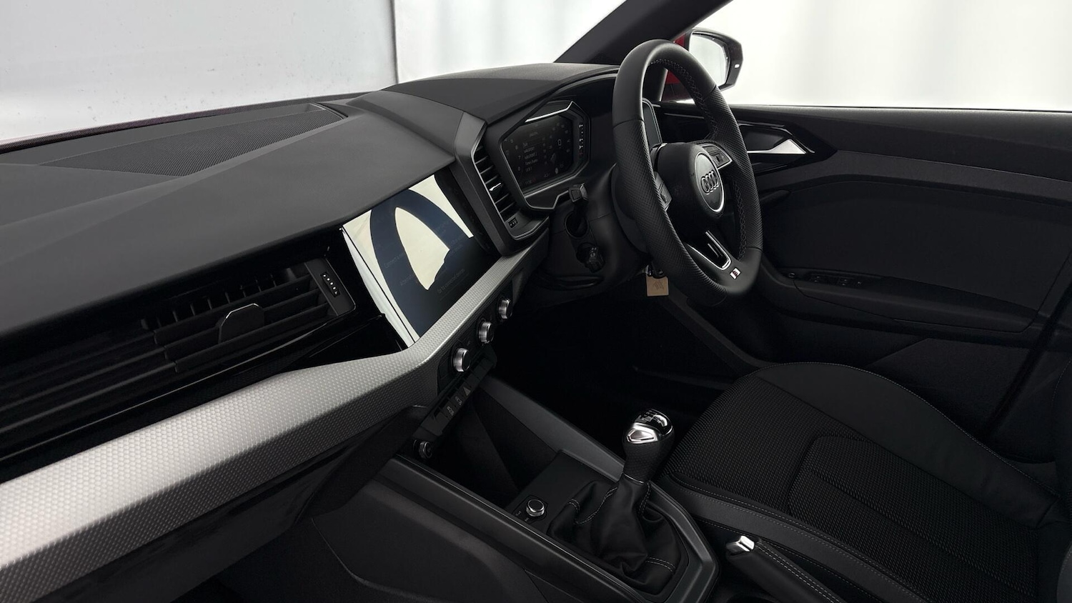 Used Audi A1 for sale - 77504870: Photo 2