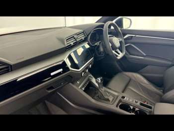 Used Audi Q3 2024 for sale - 74360613: Photo