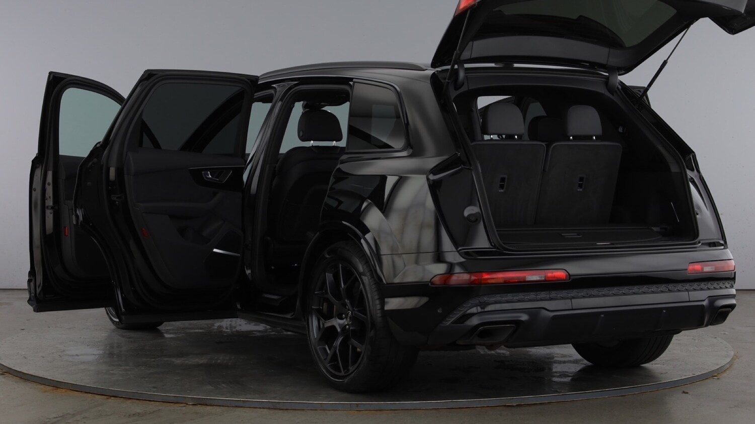 Used Audi Q7 2025 for sale - 77603176: Photo 11