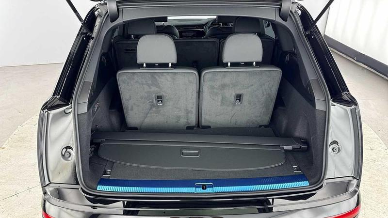 Used Audi Q7 2025 for sale - 76329697: Photo 36